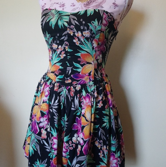 Sold - Picture 4 of 5